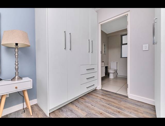 2 BEDROOM APARTMENT FOR SALE IN ROSEBANK